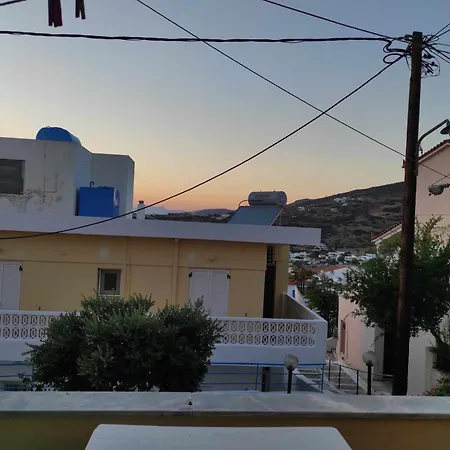 Politis Sudios Apartament