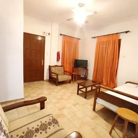 Politis Sudios Apartament *