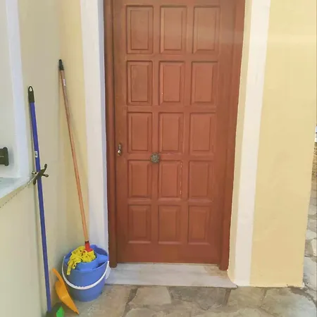 Apartament Politis Sudios *