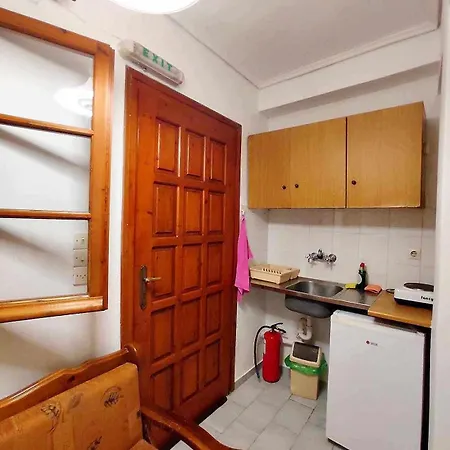 Politis Sudios Apartament *